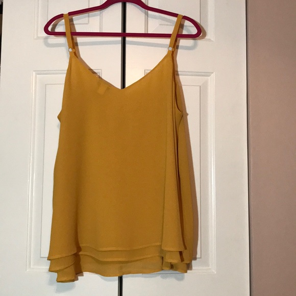 Yellow Tank - Picture 2 of 3
